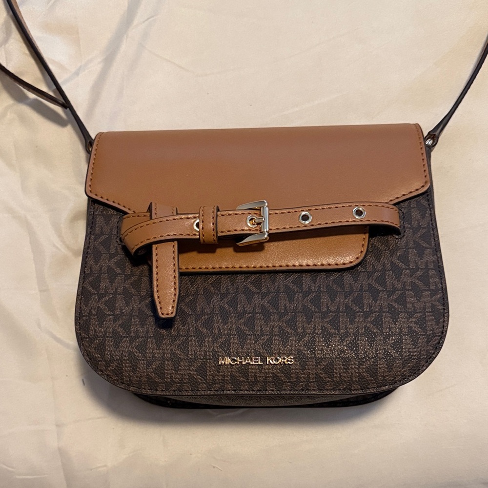 Michael Kors Two-Tone Crossbody Bag
